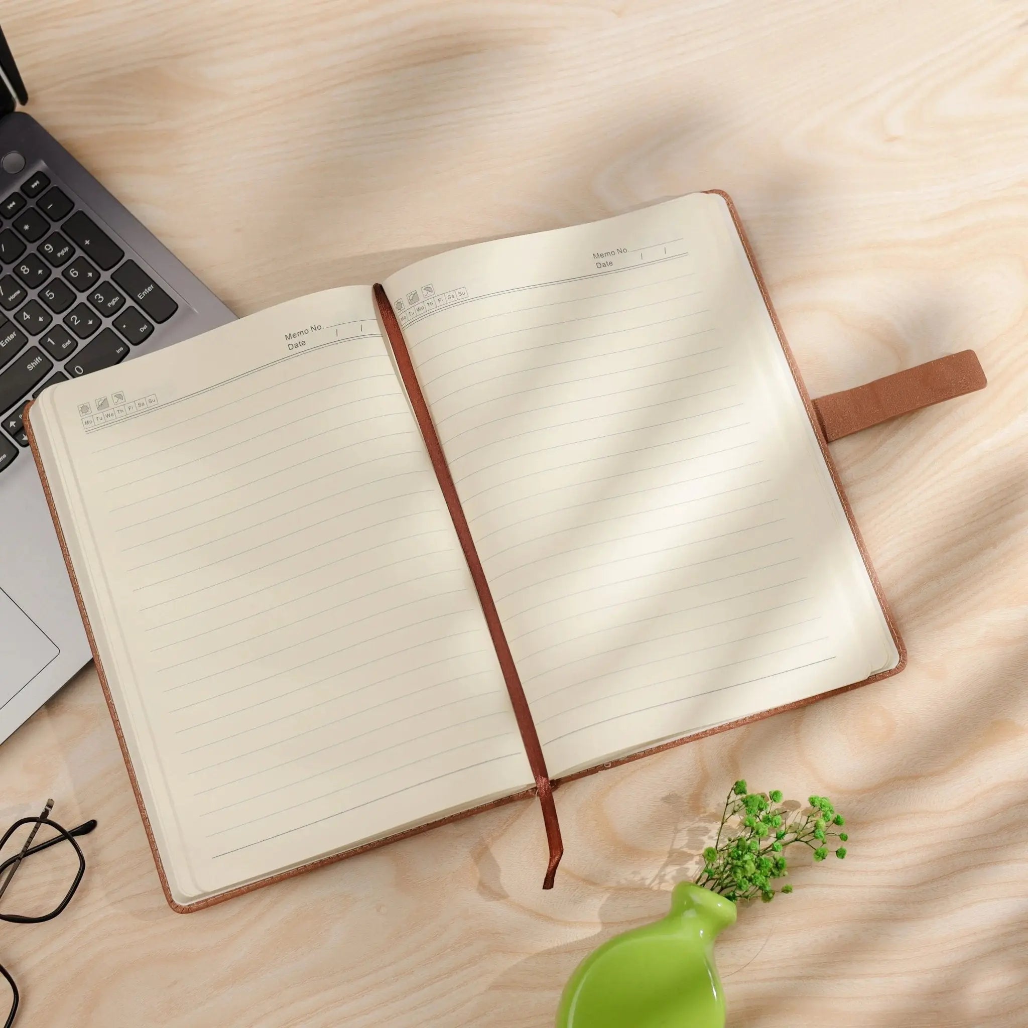 Elegant Tan Leather Notebook with Metal Clasp thumbnail 3